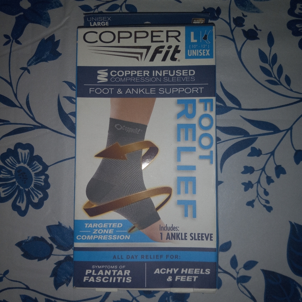 Cooper Fit Food and Ankel Support New box damage Size M and L box damage